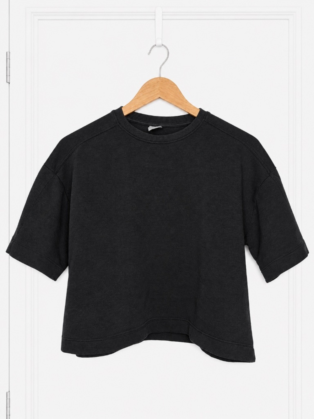 Zara Black Crewneck Sweatshirt